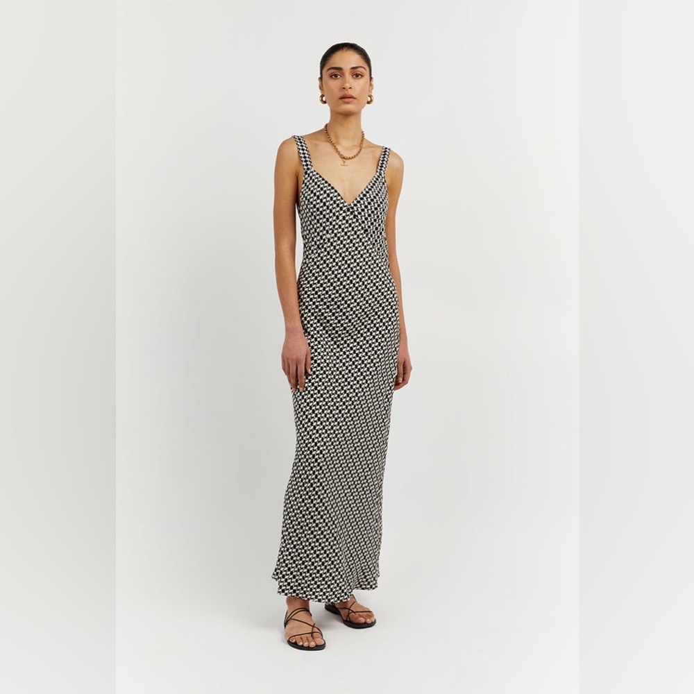 Dissh black and white pattern slip dress